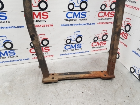 New Holland Case Puma T6000, T7 T7.200 Hood Bonnet Support 84148993, 84355109 - غطاء السيارة - جرار: صورة 5 New Holland Case Puma T6000, T7 T7.200 Hood Bonnet Support 84148993, 84355109 - غطاء السيارة - جرار: صورة 5