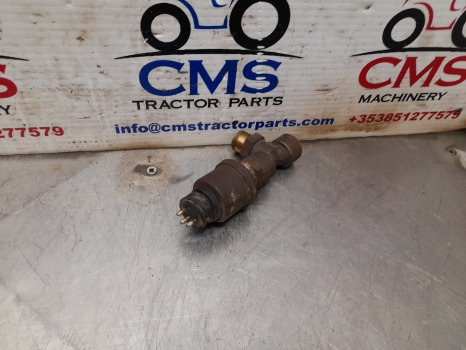 New Holland Case T6, T6000, Tsa, Puma T7030 Sensor Kit 82038888, 87564377 - أجزاء الفرامل - آلات زراعية: صورة 4 New Holland Case T6, T6000, Tsa, Puma T7030 Sensor Kit 82038888, 87564377 - أجزاء الفرامل - آلات زراعية: صورة 4