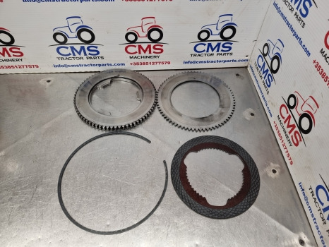 New Holland Case T6, T7, T6000, Cl4 Front Axle Brake Plate Disc Kit 87608346 - أقراص المكابح: صورة 1 New Holland Case T6, T7, T6000, Cl4 Front Axle Brake Plate Disc Kit 87608346 - أقراص المكابح: صورة 1