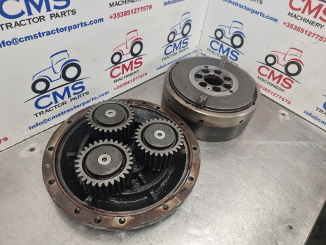 New Holland Case T6000, T7, T6, T7, Front Axle Planetary Carrier Assy 87746833 - لمحور الأمامي: صورة 2 New Holland Case T6000, T7, T6, T7, Front Axle Planetary Carrier Assy 87746833 - لمحور الأمامي: صورة 2