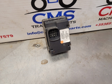 New Holland Case T6000, Tm, Mxm, Maxxum T6070 Plus Display 87569994 - النظام الكهربائي: صورة 3 New Holland Case T6000, Tm, Mxm, Maxxum T6070 Plus Display 87569994 - النظام الكهربائي: صورة 3