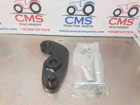New Holland, Case Tm, Mxm Series Tm120, Tm130, Tm140 Hanger Arm Rhs 82028089 - قطع الغيار - جرار: صورة 1 New Holland, Case Tm, Mxm Series Tm120, Tm130, Tm140 Hanger Arm Rhs 82028089 - قطع الغيار - جرار: صورة 1