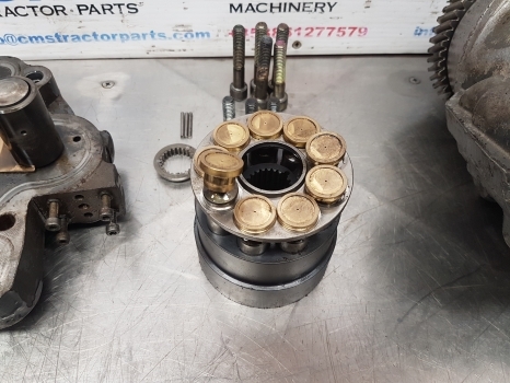 New Holland Case Tm150, Tm. Mxm Hydraulic Pump Core Parts 5185294, 5187020 - مضخة هيدروليكية - جرار: صورة 3 New Holland Case Tm150, Tm. Mxm Hydraulic Pump Core Parts 5185294, 5187020 - مضخة هيدروليكية - جرار: صورة 3