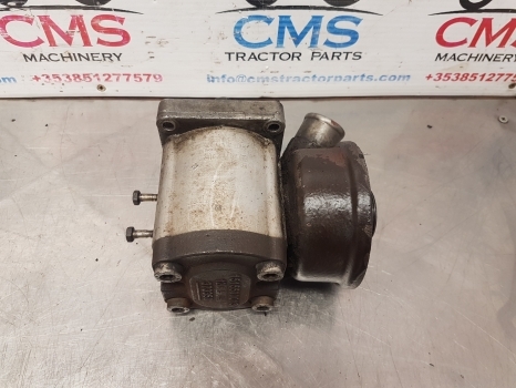 New Holland Fiat L95 Case Jxc Hydraulic Pump With Filter Head 5170560, 5168841 - مضخة هيدروليكية - جرار: صورة 1 New Holland Fiat L95 Case Jxc Hydraulic Pump With Filter Head 5170560, 5168841 - مضخة هيدروليكية - جرار: صورة 1