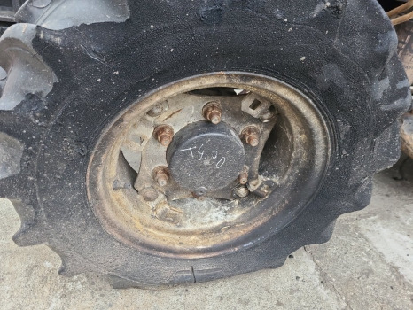 New Holland T4.90 V, T4, T4000 Series Front Wheel Rim 260/70r16, 5184554 - الجنوط - آلات زراعية: صورة 1 New Holland T4.90 V, T4, T4000 Series Front Wheel Rim 260/70r16, 5184554 - الجنوط - آلات زراعية: صورة 1