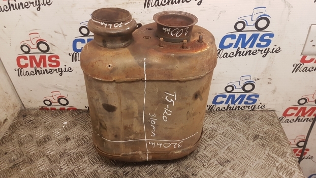 New Holland T5.100, T5.110, T5.120 Muffler 47735960 - علبة العادم - جرار: صورة 3 New Holland T5.100, T5.110, T5.120 Muffler 47735960 - علبة العادم - جرار: صورة 3