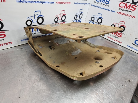 New Holland T6, T7, Tsa, T6000 Ser, T7000, Passenger Seat Frame 84250410 - مقعد: صورة 3 New Holland T6, T7, Tsa, T6000 Ser, T7000, Passenger Seat Frame 84250410 - مقعد: صورة 3
