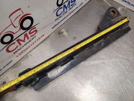 New Holland T6010 Delta, Ts100a, Case Mxu100 Pick Up Hitch Lift Rod 87309969 - قطع الغيار - جرار: صورة 5 New Holland T6010 Delta, Ts100a, Case Mxu100 Pick Up Hitch Lift Rod 87309969 - قطع الغيار - جرار: صورة 5
