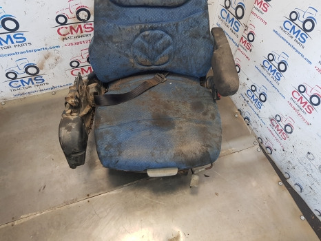New Holland T7040, T7000, T7030, T7050, Driver Seat Assy Parts Only 87646744 - مقعد - آلات زراعية: صورة 3 New Holland T7040, T7000, T7030, T7050, Driver Seat Assy Parts Only 87646744 - مقعد - آلات زراعية: صورة 3