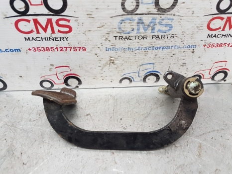 New Holland Tm, 60 Fiat M, Case Mxm Tm140 Clutch Pedal Assy 82000797, 82030041 - القابض و قطع الغيار - آلات زراعية: صورة 4 New Holland Tm, 60 Fiat M, Case Mxm Tm140 Clutch Pedal Assy 82000797, 82030041 - القابض و قطع الغيار - آلات زراعية: صورة 4