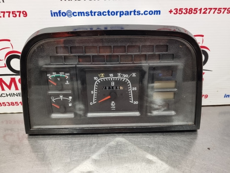 New Holland Tm, Tm135 Series Instrument Cluster, Clocks 82024007, 87749728 - النظام الكهربائي: صورة 1 New Holland Tm, Tm135 Series Instrument Cluster, Clocks 82024007, 87749728 - النظام الكهربائي: صورة 1