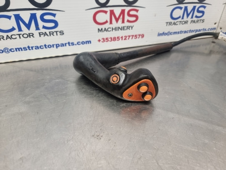 New Holland Tm, Tm135, Tm125, Transmission Control Lever 82013762, 82009457 - النظام الكهربائي: صورة 2 New Holland Tm, Tm135, Tm125, Transmission Control Lever 82013762, 82009457 - النظام الكهربائي: صورة 2