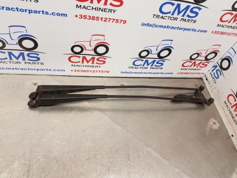 New Holland Tm120, 140 Case Mxm Front Windshield Wiper 82942149, 81875804 - مساحة الزجاج الأمامي - آلات زراعية: صورة 4 New Holland Tm120, 140 Case Mxm Front Windshield Wiper 82942149, 81875804 - مساحة الزجاج الأمامي - آلات زراعية: صورة 4