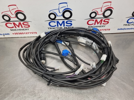 New Holland Tm120-tm155 Engine Wiring Loom, New 82021032 - كابلات/ ضفيرة الأسلاك: صورة 1 New Holland Tm120-tm155 Engine Wiring Loom, New 82021032 - كابلات/ ضفيرة الأسلاك: صورة 1