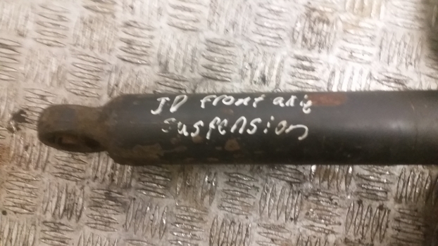 Old Stock Old Stock Front Axle Suspension Cylinder Ram - نظام التعليق - جرار: صورة 5 Old Stock Old Stock Front Axle Suspension Cylinder Ram - نظام التعليق - جرار: صورة 5