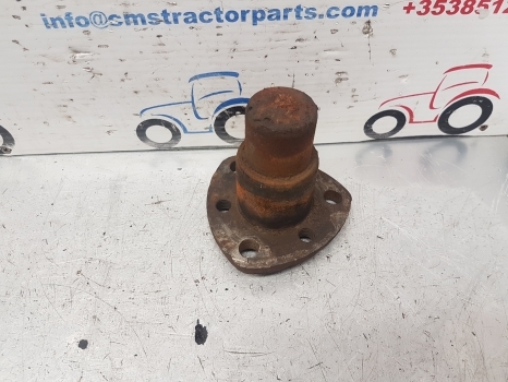 Same Deutz Lamborghini Rubin 120 Front Axle King Pin Lower 0.212.4337.0/10 - لمحور الأمامي - جرار: صورة 1 Same Deutz Lamborghini Rubin 120 Front Axle King Pin Lower 0.212.4337.0/10 - لمحور الأمامي - جرار: صورة 1