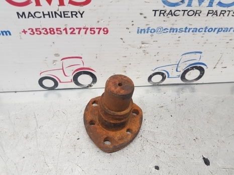 Same Deutz Lamborghini Rubin 120 Front Axle King Pin Top 0.212.4335.0/10 - لمحور الأمامي - جرار: صورة 1 Same Deutz Lamborghini Rubin 120 Front Axle King Pin Top 0.212.4335.0/10 - لمحور الأمامي - جرار: صورة 1
