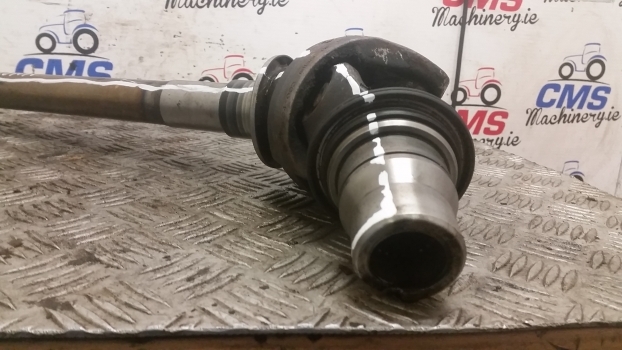 Same, Lamborghini, Deutz Agrotron 150 Front Axle Drive Shaft Right 04415115.4 - نصف رمح - جرار: صورة 4 Same, Lamborghini, Deutz Agrotron 150 Front Axle Drive Shaft Right 04415115.4 - نصف رمح - جرار: صورة 4