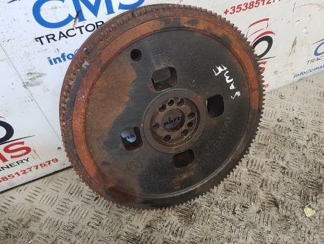 Same Panther 90 Leopard 85 Tiger 100 Engine Flywheel 0.048.1241.3/10 - الحدافة - جرار: صورة 1 Same Panther 90 Leopard 85 Tiger 100 Engine Flywheel 0.048.1241.3/10 - الحدافة - جرار: صورة 1