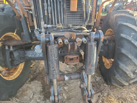 Valtra S280 Front linkage kit 26069202, V34624200, V34622700, V34622900 - نظام التعليق: صورة 1 Valtra S280 Front linkage kit 26069202, V34624200, V34622700, V34622900 - نظام التعليق: صورة 1