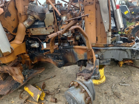 Valtra T174ea Front Mudguard Bracket Kit Acv0179820, Acv0179810, Acv0217600 - هيكل السيارة الخارجية - آلات زراعية: صورة 3 Valtra T174ea Front Mudguard Bracket Kit Acv0179820, Acv0179810, Acv0217600 - هيكل السيارة الخارجية - آلات زراعية: صورة 3