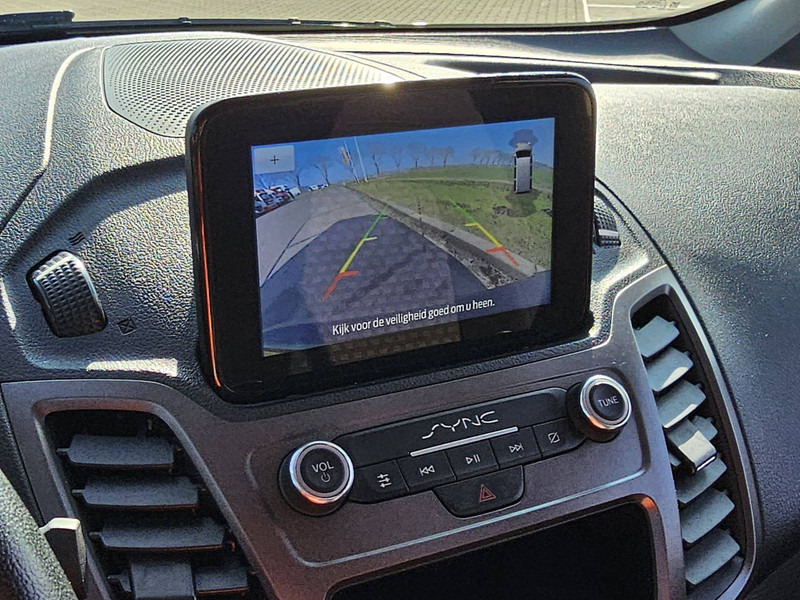 شاحنة بصندوق مغلق Ford Transit Connect  L2 TREND Navi Euro6!: صورة 9