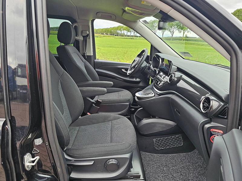 حافلة صغيرة, حافلة كهربائية Mercedes-Benz EQV 300 L3 XL 8-Pers Mbux: صورة 6