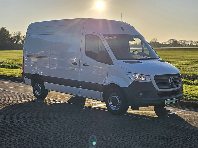 Mercedes-Benz Sprinter 314 L2H2 RWD Mbux Autom! - فان: صورة 4 Mercedes-Benz Sprinter 314 L2H2 RWD Mbux Autom! - فان: صورة 4