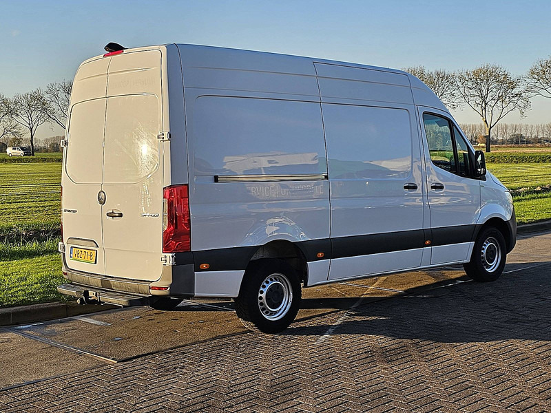 Mercedes-Benz Sprinter 314 L2H2 RWD Mbux Autom! - فان: صورة 3 Mercedes-Benz Sprinter 314 L2H2 RWD Mbux Autom! - فان: صورة 3