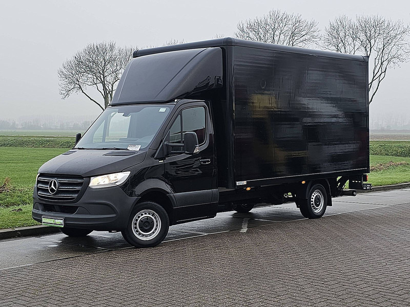 Mercedes-Benz Sprinter 316 Bakwagen Laadklep - شاحنة بصندوق مغلق: صورة 2 Mercedes-Benz Sprinter 316 Bakwagen Laadklep - شاحنة بصندوق مغلق: صورة 2