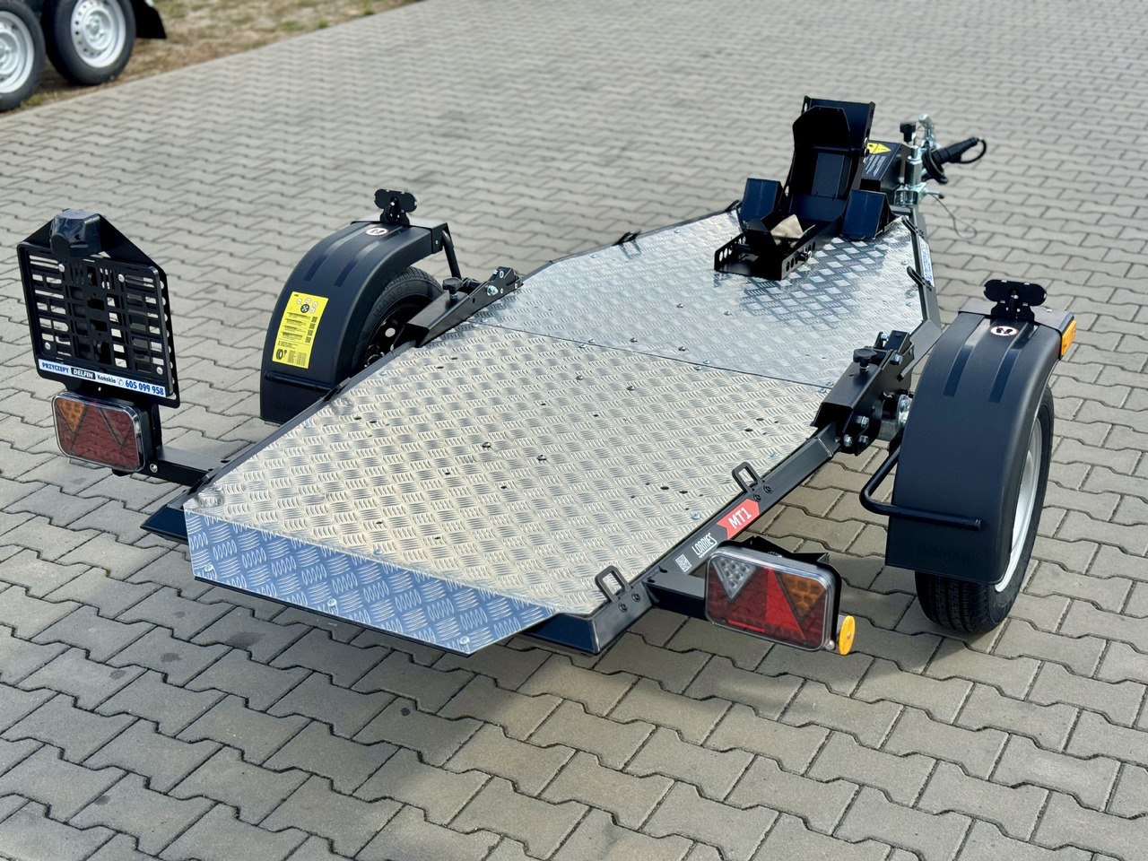 LORRIES MT-1 - przyczepa do przewozu 1 motocykla - مقطورة دراجة نارية: صورة 4 LORRIES MT-1 - przyczepa do przewozu 1 motocykla - مقطورة دراجة نارية: صورة 4