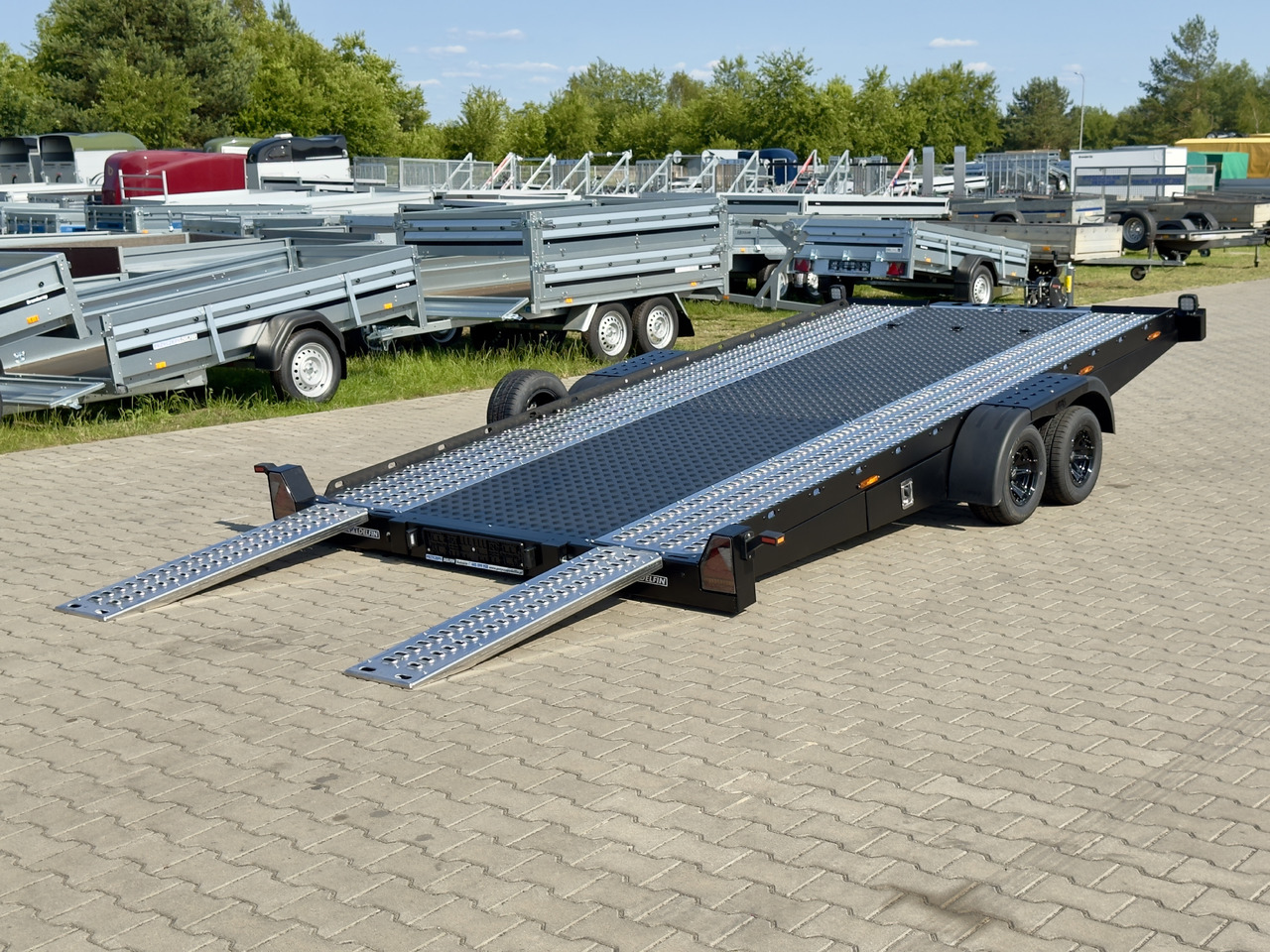 Lorries PLAXX27-4520 – laweta aluminiowa 2,7T - تريلا نقل سيارات: صورة 3 Lorries PLAXX27-4520 – laweta aluminiowa 2,7T - تريلا نقل سيارات: صورة 3