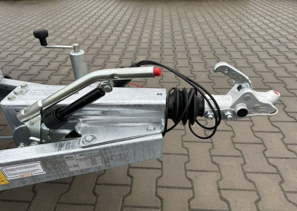 مقطورة لنقل المعدات للبيع WIOLA B3540 MAX - 400 x 170 cm | 2546kg ładowności | trap stalowy | 3-osiowa budowlanka: صورة 13 مقطورة لنقل المعدات للبيع WIOLA B3540 MAX - 400 x 170 cm | 2546kg ładowności | trap stalowy | 3-osiowa budowlanka: صورة 13