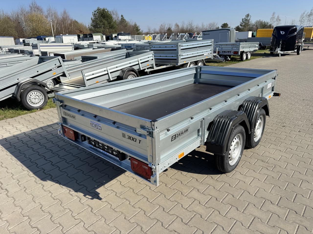 ZASŁAW 300T - przyczepa skrzyniowa 2 osie / 750kg - مقطورة عربة: صورة 4 ZASŁAW 300T - przyczepa skrzyniowa 2 osie / 750kg - مقطورة عربة: صورة 4