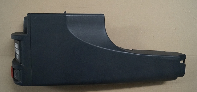 Jungheinrich 51121777 | right panel includiing code key candis can code sn. S30X - هيكل السيارة الخارجية - معدات المناولة: صورة 1 Jungheinrich 51121777 | right panel includiing code key candis can code sn. S30X - هيكل السيارة الخارجية - معدات المناولة: صورة 1
