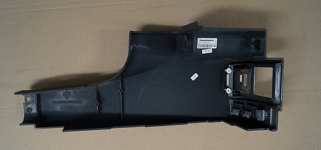 Jungheinrich 51121777 | right panel includiing code key candis can code sn. S30X - هيكل السيارة الخارجية - معدات المناولة: صورة 3 Jungheinrich 51121777 | right panel includiing code key candis can code sn. S30X - هيكل السيارة الخارجية - معدات المناولة: صورة 3