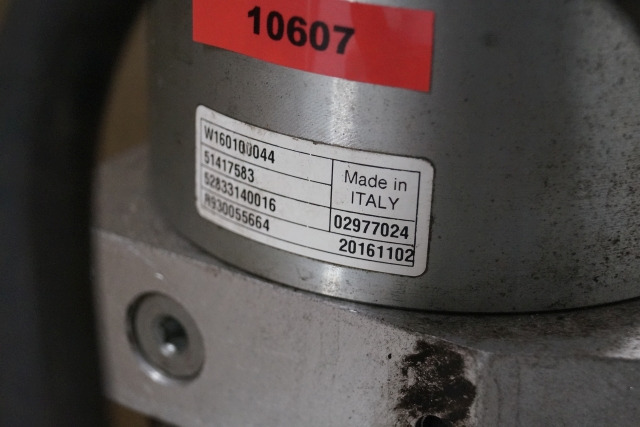 Jungheinrich 51417583 | Pumpmotor with tank and valve block 24V 2,2KW code R9320 Pumpmotor with tank and valve block 24V 2,2KW code R932010341 for EJD220 year 2016 - مضخة هيدروليكية - معدات المناولة: صورة 2 Jungheinrich 51417583 | Pumpmotor with tank and valve block 24V 2,2KW code R9320 Pumpmotor with tank and valve block 24V 2,2KW code R932010341 for EJD220 year 2016 - مضخة هيدروليكية - معدات المناولة: صورة 2