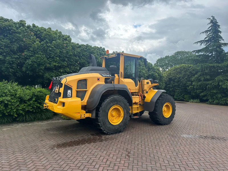 Volvo L120 H - اللودر بعجل: صورة 4 Volvo L120 H - اللودر بعجل: صورة 4