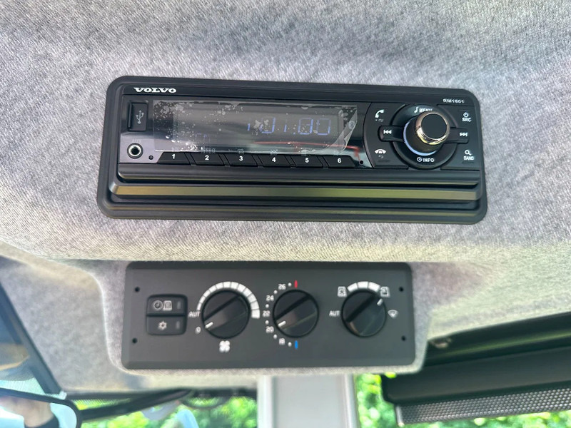 اللودر بعجل للبيع Volvo L260 H UNUSED: صورة 19 اللودر بعجل للبيع Volvo L260 H UNUSED: صورة 19