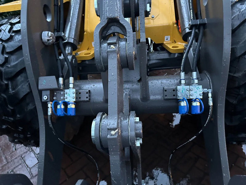 اللودر بعجل Volvo L35 G T Unused: صورة 8