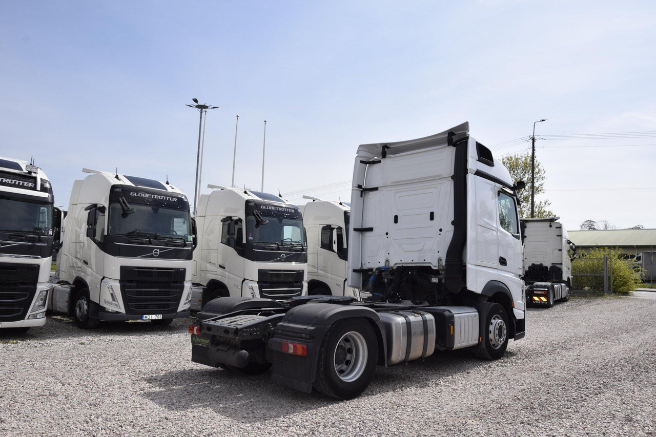 Mercedes-Benz Actros 5 1845 BigSpace - مقطورة السحب: صورة 4 Mercedes-Benz Actros 5 1845 BigSpace - مقطورة السحب: صورة 4