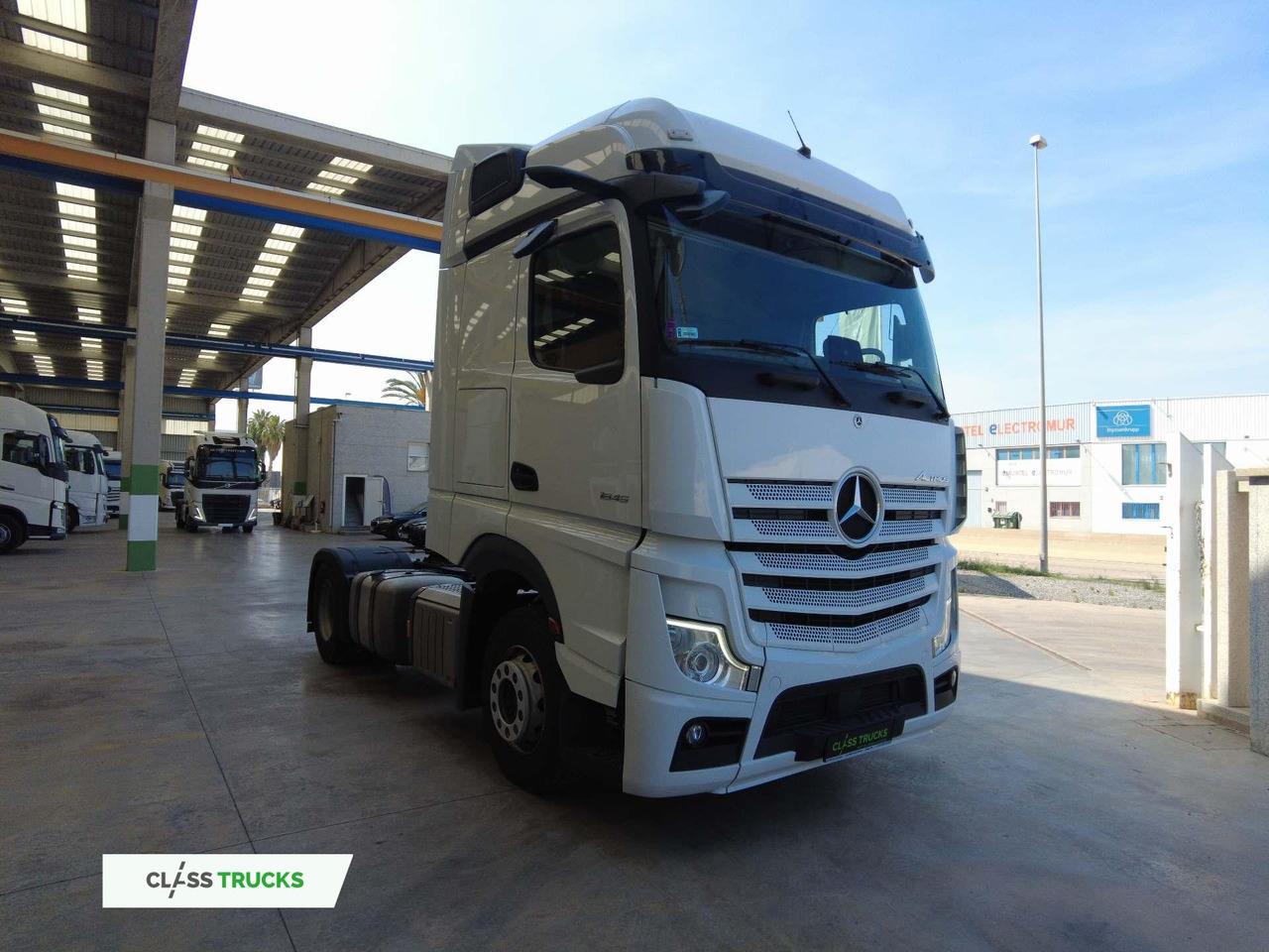 Mercedes-Benz Actros 5 1845 BigSpace - رأس تريلا: صورة 2 Mercedes-Benz Actros 5 1845 BigSpace - رأس تريلا: صورة 2