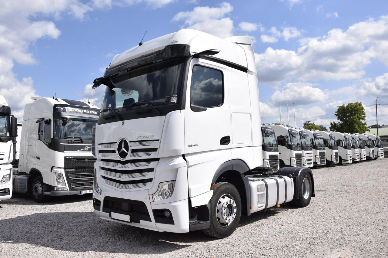 Mercedes-Benz Actros 5 1845 BigSpace - رأس تريلا: صورة 1 Mercedes-Benz Actros 5 1845 BigSpace - رأس تريلا: صورة 1