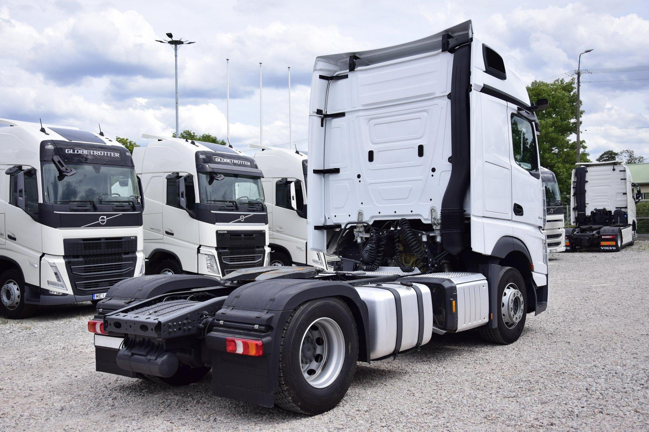 Mercedes-Benz Actros 5 1845 BigSpace - مقطورة السحب: صورة 4 Mercedes-Benz Actros 5 1845 BigSpace - مقطورة السحب: صورة 4