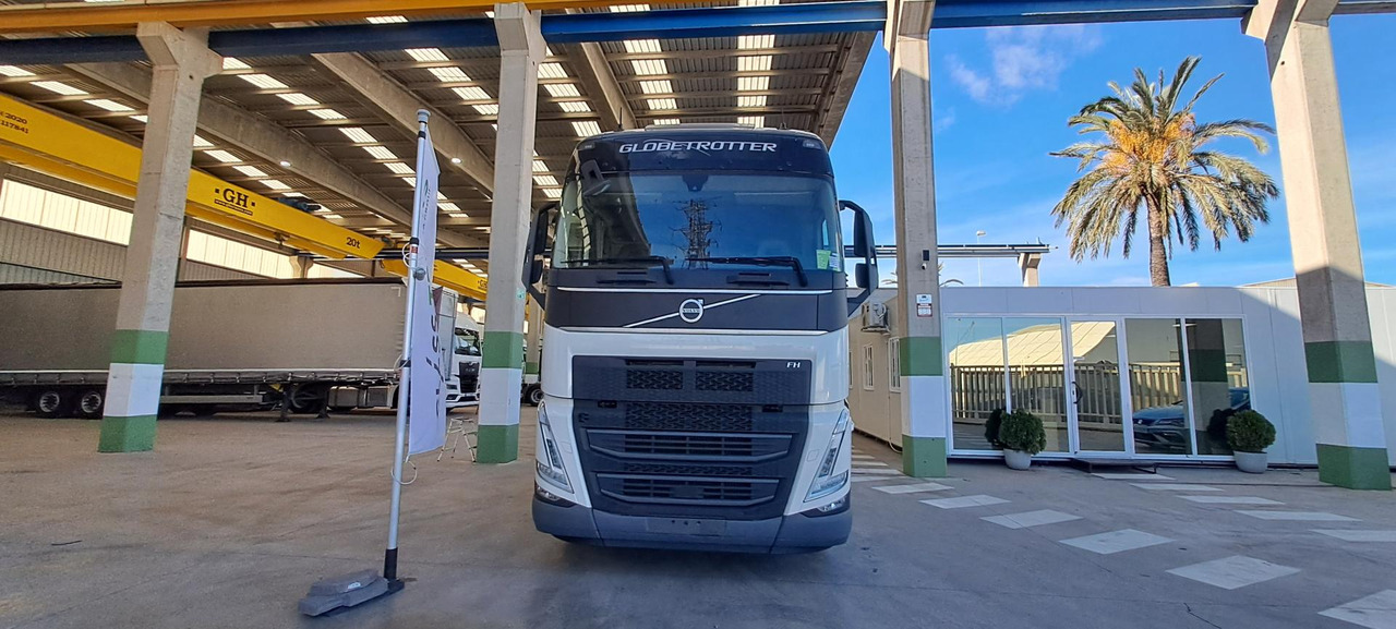 Volvo FH 460 Globetrotter XL Retarder i-Save - رأس تريلا: صورة 2 Volvo FH 460 Globetrotter XL Retarder i-Save - رأس تريلا: صورة 2