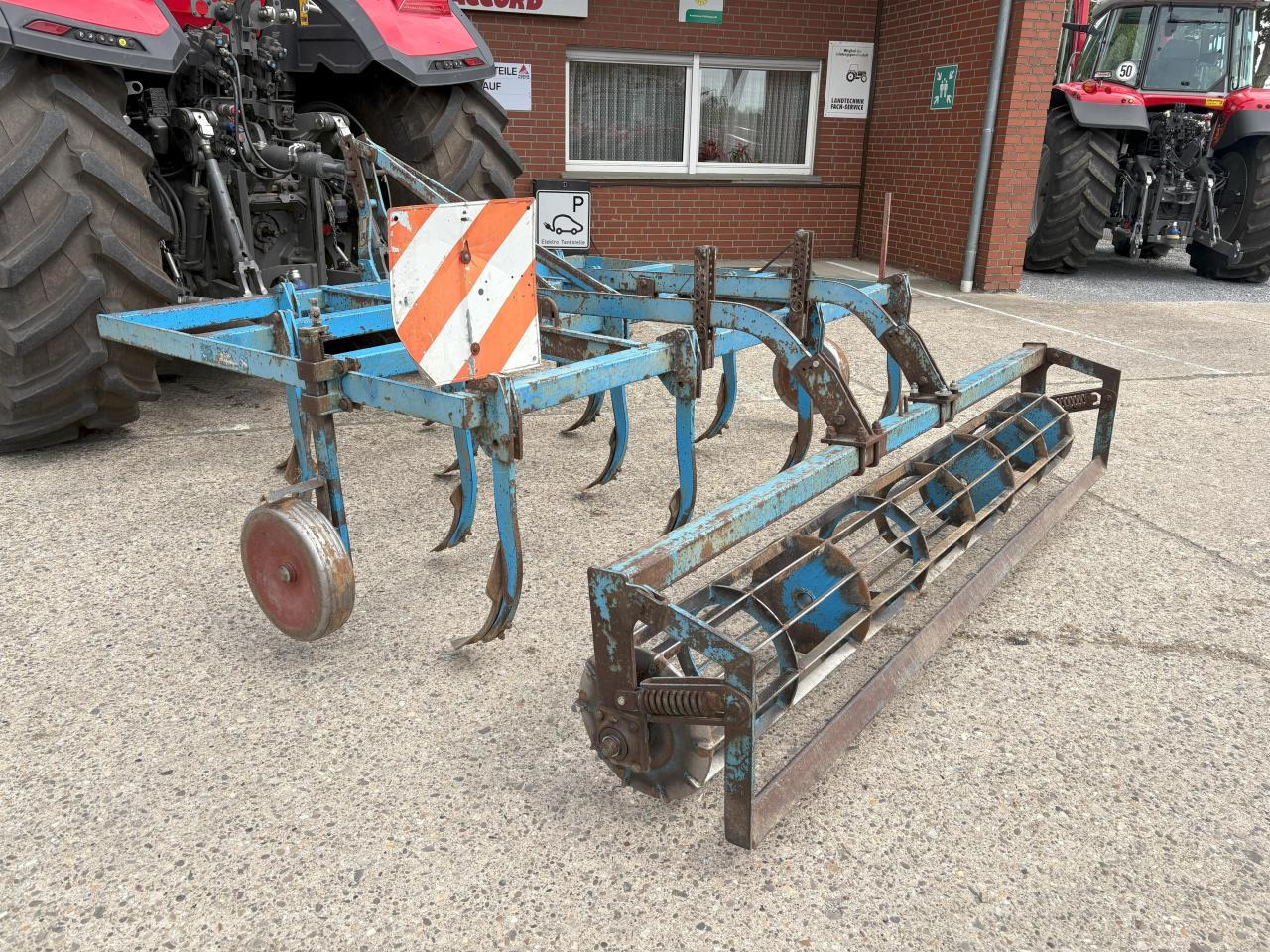 Lemken Achat 13 - آلة حراثة: صورة 3 Lemken Achat 13 - آلة حراثة: صورة 3