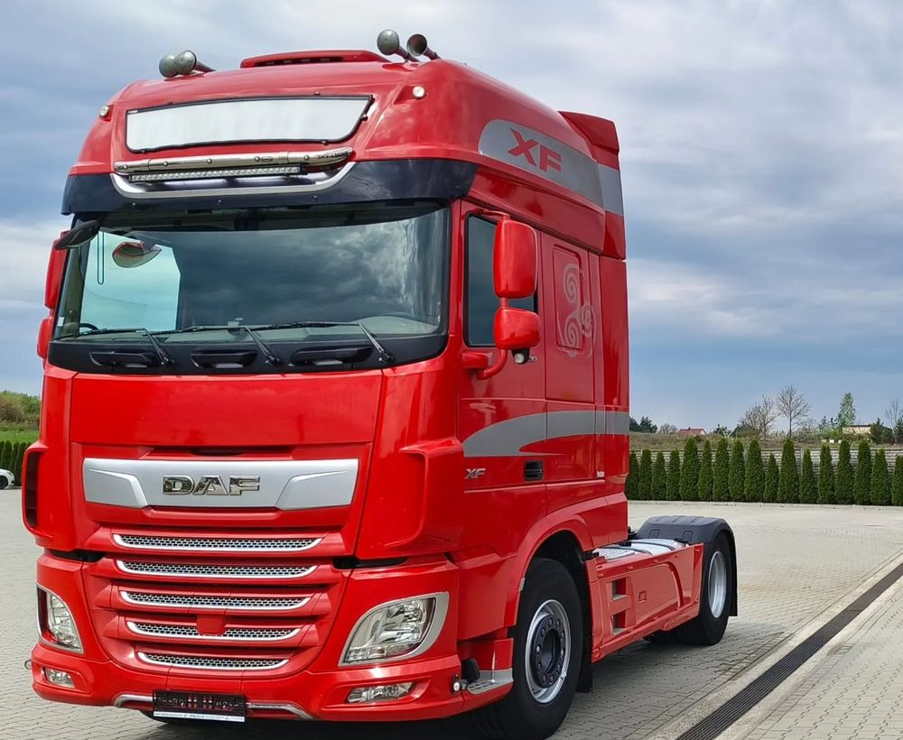 DAF XF 530 Super Space Cab | RETARDER | KLIMATYZACJA | EURO 6 | 2018 | 530 000 km - رأس تريلا: صورة 1 DAF XF 530 Super Space Cab | RETARDER | KLIMATYZACJA | EURO 6 | 2018 | 530 000 km - رأس تريلا: صورة 1
