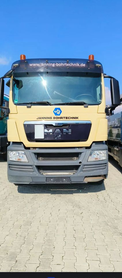 MAN MAN TGS 26.360/6X2/POJAZD KOMUNALNY Z WYWROTEM - فراغ شاحنة: صورة 2 MAN MAN TGS 26.360/6X2/POJAZD KOMUNALNY Z WYWROTEM - فراغ شاحنة: صورة 2
