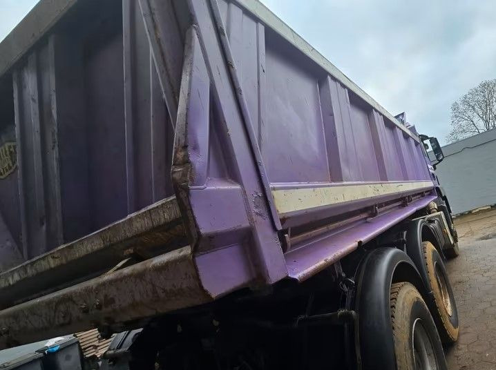 MAN TGS 26.360 6x6 BB – Wywrotka Trójstronna Meiller - Bordmatic | Euro 4 - شاحنة قلاب: صورة 5 MAN TGS 26.360 6x6 BB – Wywrotka Trójstronna Meiller - Bordmatic | Euro 4 - شاحنة قلاب: صورة 5