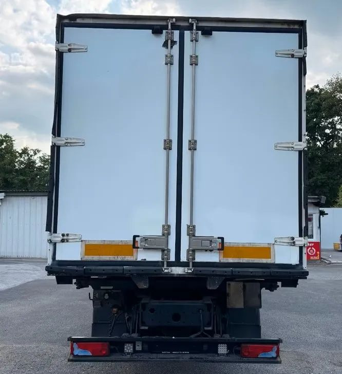 شاحنة ذات مبرد MAN TGX 26.470 – chłodnia / Automatyczna skrzynia / Euro 6c / Retarder /6x2 /Zawieszenie pneumatyczne: صورة 8